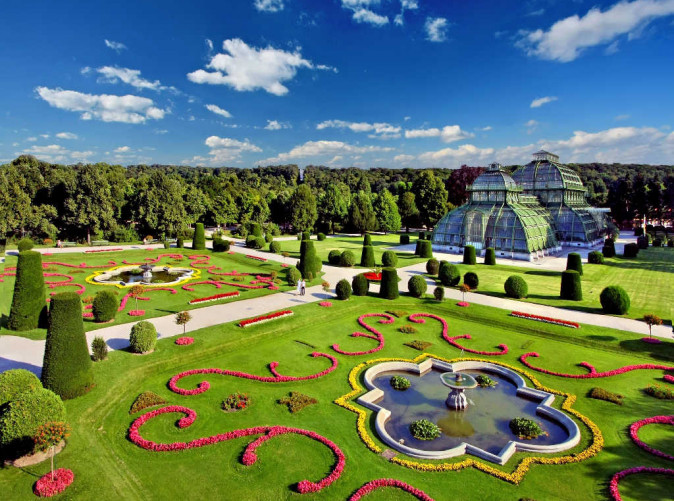 0017_Schoene Aussichten Touristik_00000031922_Palmenhaus-Schoenbrunn_Oesterreich-Werbung_Julius-Silver